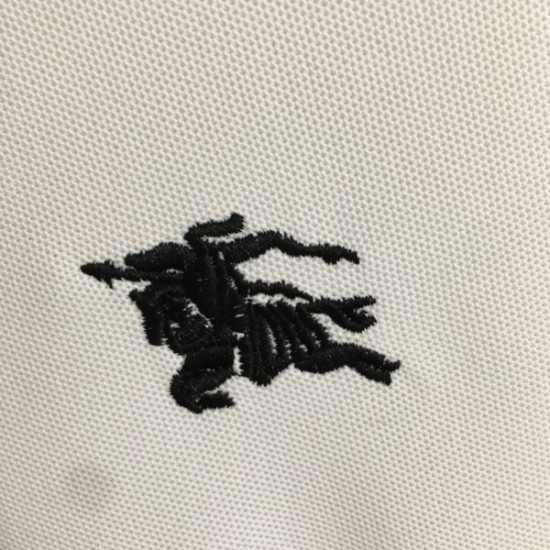 バーバリー (BURBERRY) 2025SS新作 チェック柄アクセント 半袖Tシャツ 春夏マストハブ