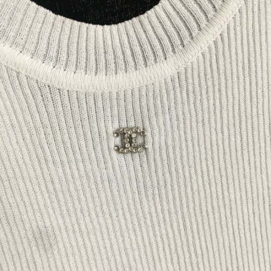 シャネル (CHANEL) 2025SS新作 パール装飾 ニットベスト プレタポルテ