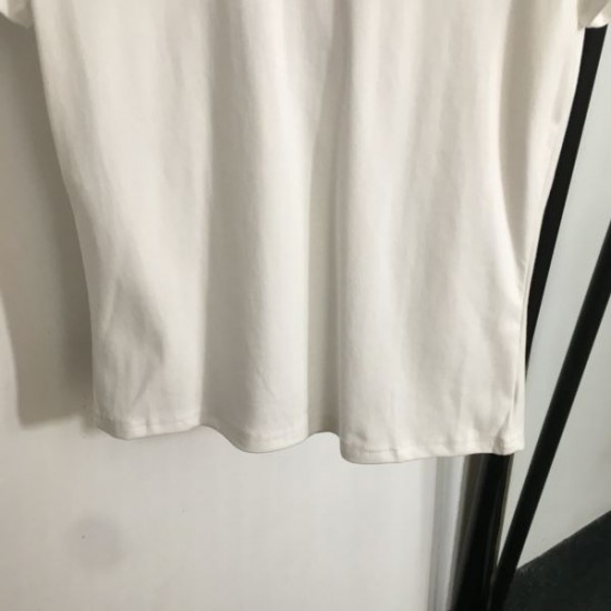 シャネル (CHANEL) 2025SS新作 アイコンプリント 半袖Tシャツ 注目アイテム