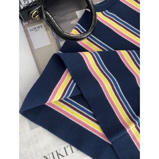 プラダ (PRADA) 2025SS新作 ナイロンギャバジン チョッキ 現地価格