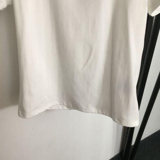 プラダ (PRADA) 2025SS限定 店舗限定ロゴ 半袖Tシャツ 希少モデル