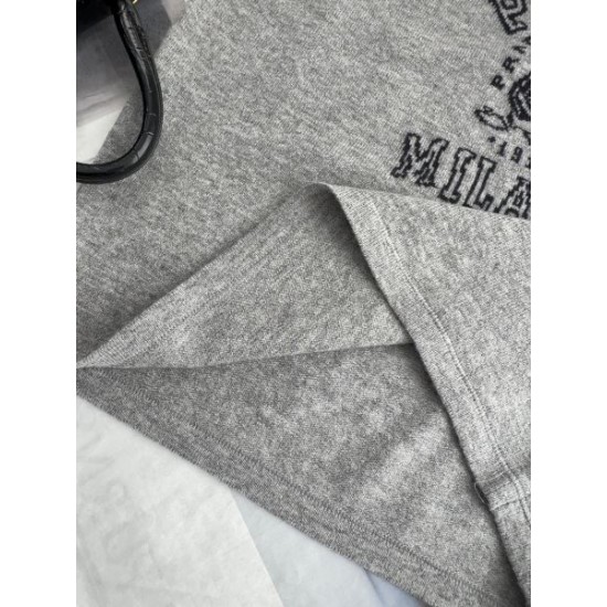 プラダ (PRADA) 2025SS新作 ジャージー 半袖Tシャツ 夏のマストアイテム