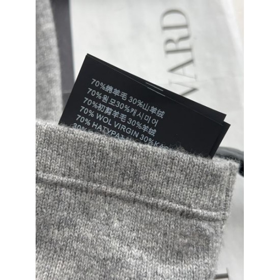 プラダ (PRADA) 2025SS新作 ジャージー 半袖Tシャツ 夏のマストアイテム