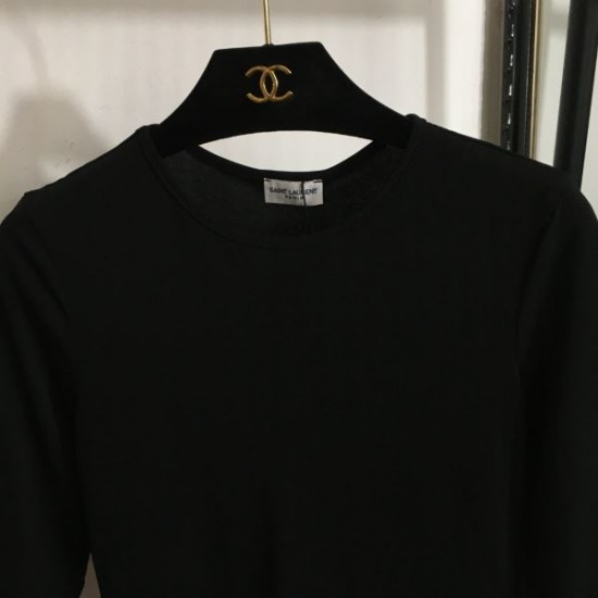 イヴサンローラン (YSL) 2025SS限定 VVIP価格 ロゴ半袖Tシャツ