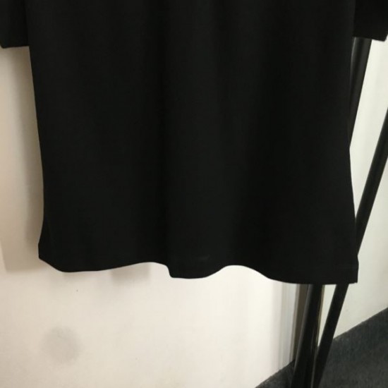 イヴサンローラン (YSL) 2025SS新作 モノグラム 半袖Tシャツ きちんと感
