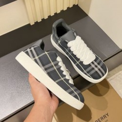 BURBERRY バーバリー 2025SS この春夏注目すべき メンズ用 カジュアルシューズ