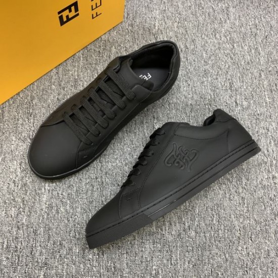 FENDI フェンデイ 2025SS 一流の憧れブランド メンズ用 カジュアルシューズ FENDI フェンデイ 2025SS 一流の憧れブランド メンズ用 カジュアルシューズ