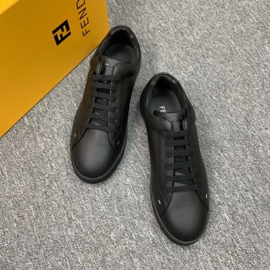 FENDI フェンデイ 2025SS すぐお届け春夏新作 メンズ用 カジュアルシューズ FENDI フェンデイ 2025SS すぐお届け春夏新作 メンズ用 カジュアルシューズ