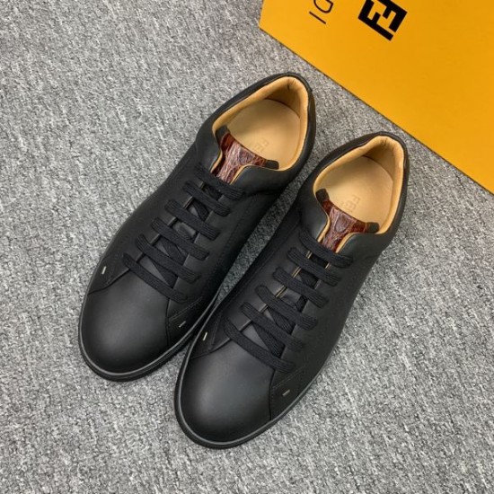 FENDI フェンデイ 2025SS 大切な方へのギフト メンズ用 カジュアルシューズ FENDI フェンデイ 2025SS 大切な方へのギフト メンズ用 カジュアルシューズ