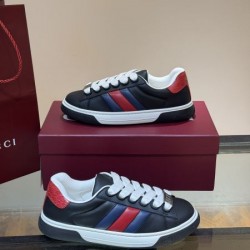 GUCCI グッチ 2025SS 存在感絶大スタイル メンズ用 カジュアルシューズ