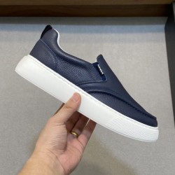 PRADA プラダ 2025SS セール価格でお得新作 メンズ用 カジュアルシューズ