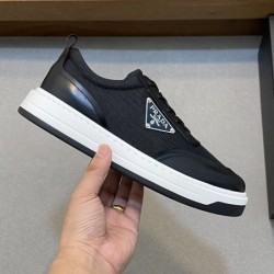 PRADA プラダ 2025SS 海外よりお届け限定品 メンズ用 カジュアルシューズ