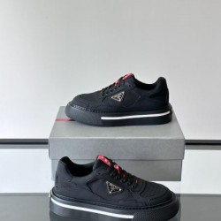 PRADA プラダ 2025SS ファッションブランド メンズ用 カジュアルシューズ