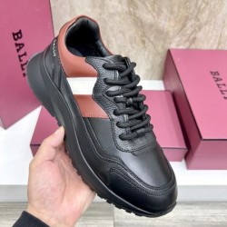 BALLY バリー 2025SS 毎シーズン存在感のある メンズ用 スニーカー