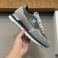 GIVENCHY ジバンシィ 2025SS お気に入りのスタイル メンズ用 スニーカー