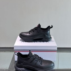 MONCLER モンクレール 2025SS 上品な彩りに夢中 メンズ用 スニーカー