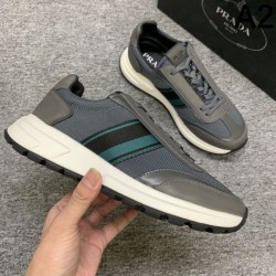 PRADA プラダ 2025SS 今年のトレンドを先取り メンズ用 スニーカー