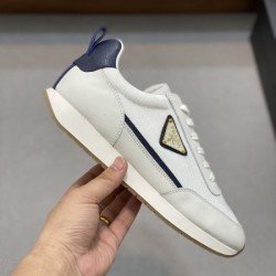 PRADA プラダ 2025SS 最旬トレンド間違いなし メンズ用 スニーカー