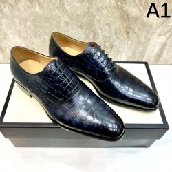 GUCCI グッチ 2025SS 春夏最新作完売必至 メンズ用 ビジネスシューズ 