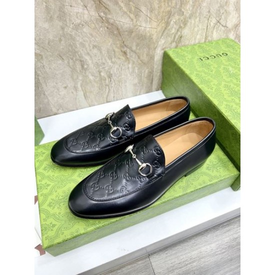 GUCCI グッチ 2025SS 定番人気薄手柔らか メンズ用 ビジネスシューズ GUCCI グッチ 2025SS 定番人気薄手柔らか メンズ用 ビジネスシューズ