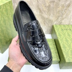GUCCI グッチ 2025SS 大切な方へのギフト メンズ用 ビジネスシューズ 