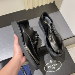 PRADA プラダ 2025SS 海外支持率が高い！ メンズ用 ビジネスシューズ