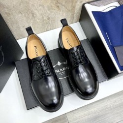 PRADA プラダ 2025SS 大人の色気を印象に メンズ用 ビジネスシューズ