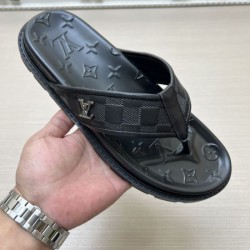 LOUIS VUITTON ルイヴィトン 2025SS 品良くおしゃれ メンズ用 サンダル