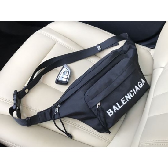 2025SS 新作ウエストバッグ BALENCIAGA バレンシアガ 高級感あふれる注目モデル