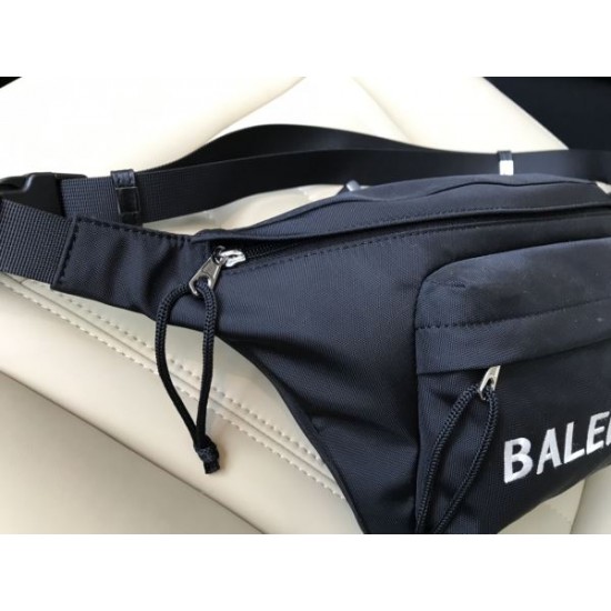 2025SS 新作ウエストバッグ BALENCIAGA バレンシアガ 高級感あふれる注目モデル