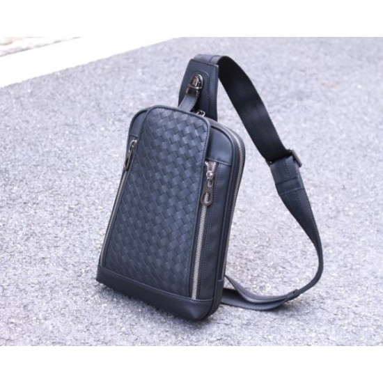 2025SS 新作チェストバッグ BOTTEGA VENETA ボッテガヴェネタ 格上げスタイル必須アイテム