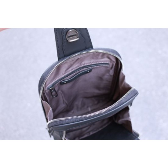 2025SS 新作チェストバッグ BOTTEGA VENETA ボッテガヴェネタ 格上げスタイル必須アイテム