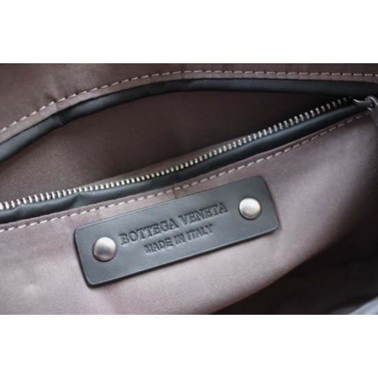 2025SS 人気ウエストバッグ BOTTEGA VENETA ボッテガヴェネタ 再熱中の話題モデル