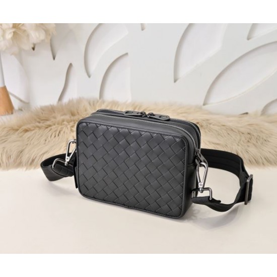 2025SS プレゼント最適ショルダーバッグ BOTTEGA VENETA ボッテガヴェネタ ギフトにも人気