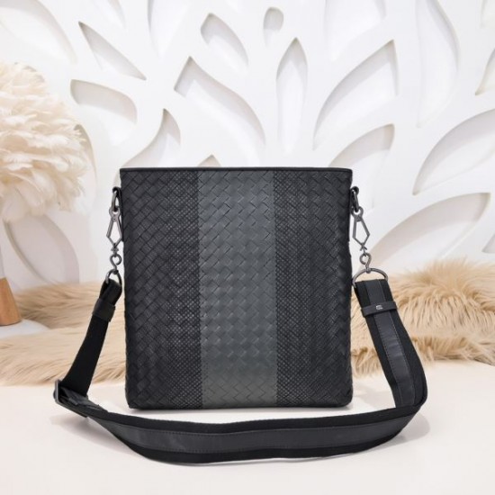 2025SS セール中ショルダーバッグ BOTTEGA VENETA ボッテガヴェネタ お得に手に入る今だけ