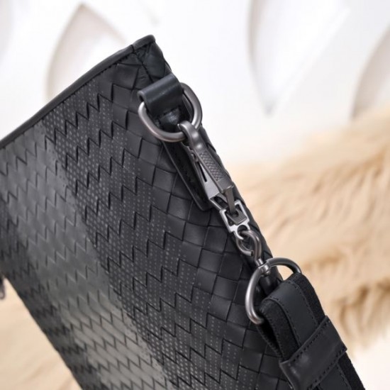 2025SS セール中ショルダーバッグ BOTTEGA VENETA ボッテガヴェネタ お得に手に入る今だけ