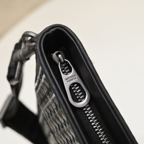 2025SS 上品ショルダーバッグ BOTTEGA VENETA ボッテガヴェネタ 大人女性にぴったり
