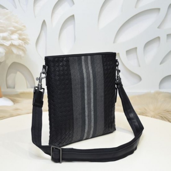 2025SS 日本未入荷ショルダーバッグ BOTTEGA VENETA ボッテガヴェネタ 限定レアモデル