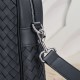 2025SS 海外限定ブリーフケース BOTTEGA VENETA ボッテガヴェネタ 入手困難の希少モデル