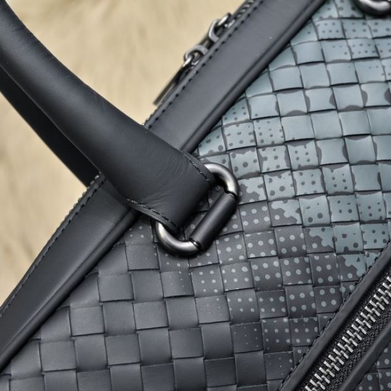 2025SS トレンド最前線ブリーフケース BOTTEGA VENETA ボッテガヴェネタ ビジネスで差をつける