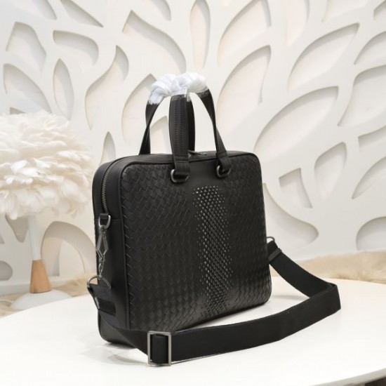 2025SS 現地価格セール ブリーフケース BOTTEGA VENETA ボッテガヴェネタ お得にGET