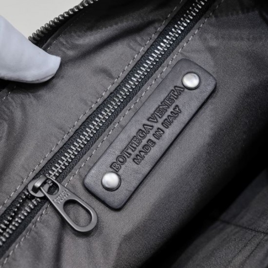 2025SS 最新人気再現 クラッチバッグ BOTTEGA VENETA 最新レプリカバッグ