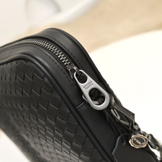 2025SS 完璧再現クオリティ クラッチバッグ BOTTEGA VENETA ブランドコピー