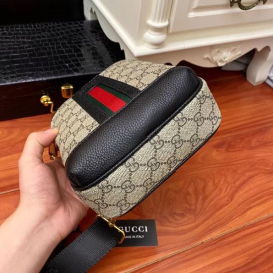 2025SS 新作チェストバッグ GUCCI グッチ 芸能人愛用スタイル抜群モデル
