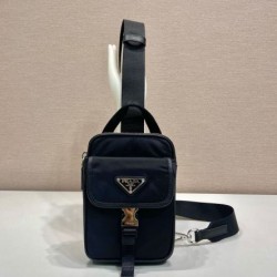 2025SS 新作チェストバッグ PRADA プラダ 気分を上げる憧れのラグジュアリーブランド