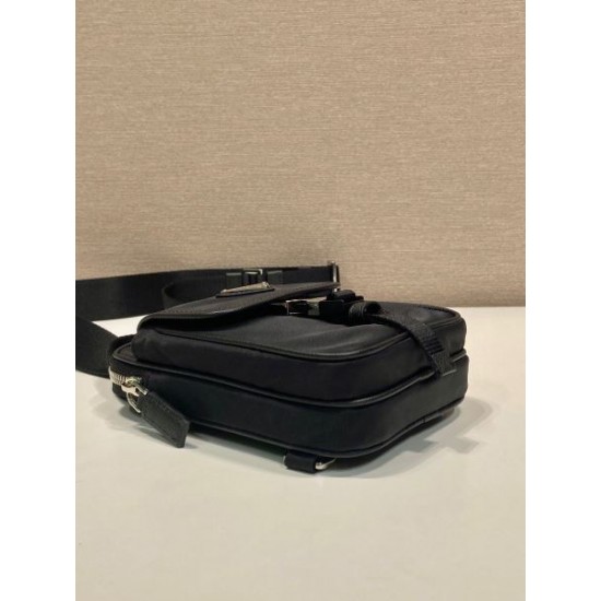 2025SS 新作チェストバッグ PRADA プラダ 気分を上げる憧れのラグジュアリーブランド