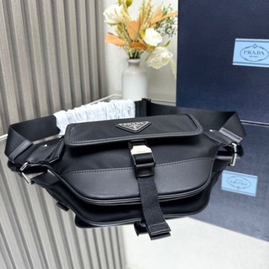 2025SS ウエストバッグ PRADA プラダ 快適さと高級感を兼ね備えた一品