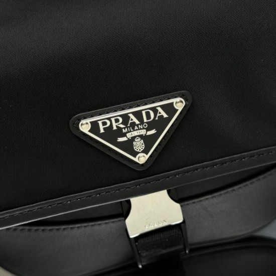 2025SS ウエストバッグ PRADA プラダ 快適さと高級感を兼ね備えた一品
