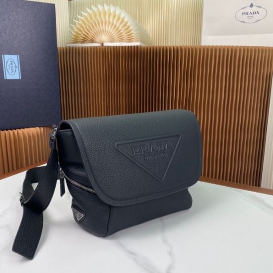 2025SS 新着ショルダーバッグ PRADA プラダ 今すぐ欲しい旬なモデル