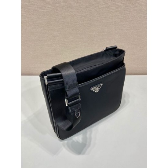 2025SS 美ラインショルダーバッグ PRADA プラダ 今期売れている注目モデル